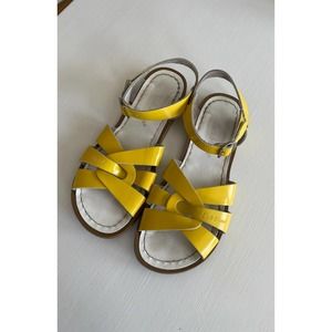 Salt Water Sandals size 5
